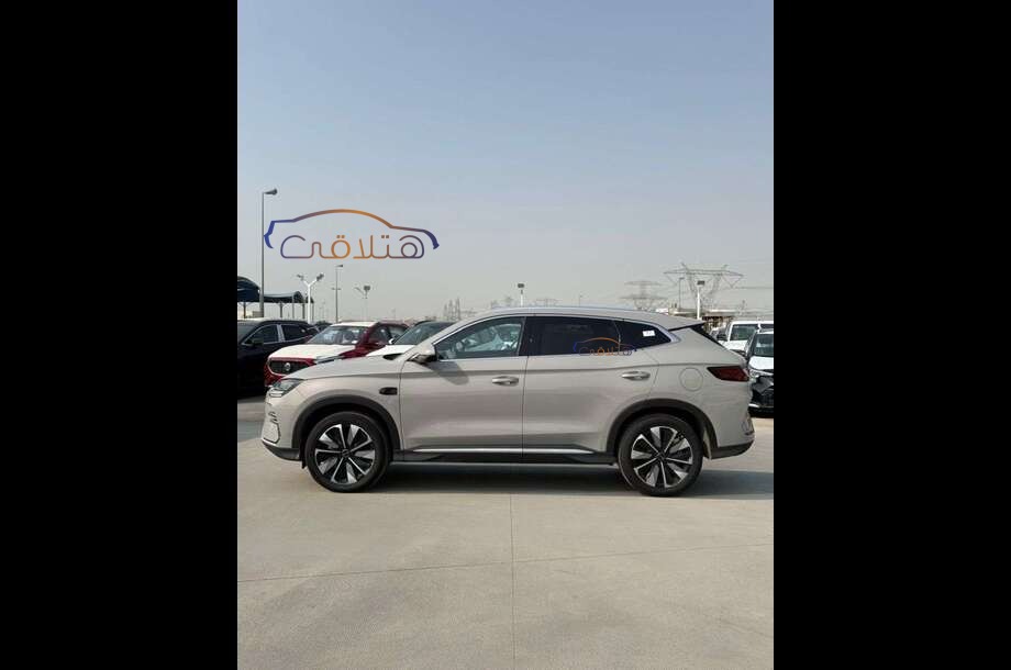 Song Plus Byd آخر