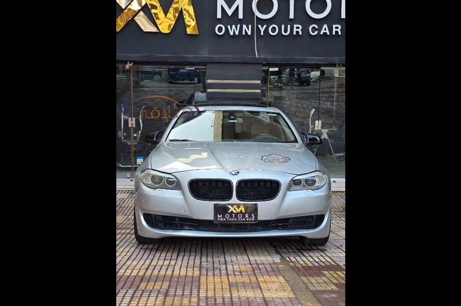 520 BMW فضي