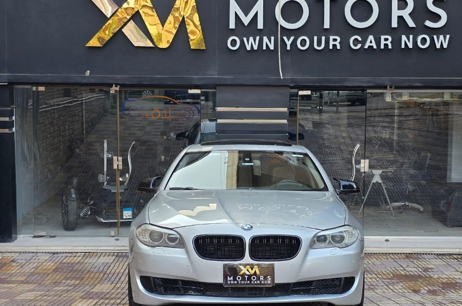 520 BMW فضي