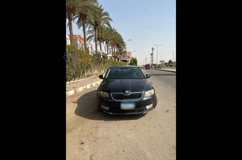 Octavia A7 Skoda أسود