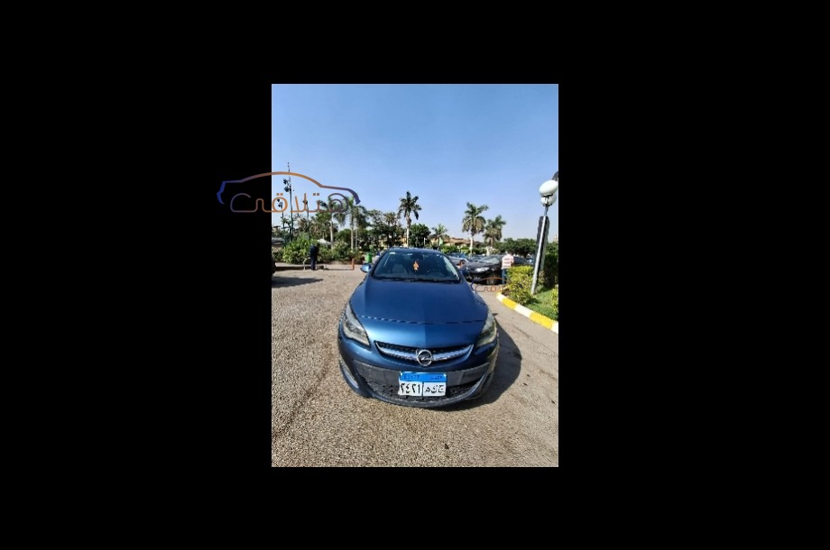 Astra Opel أزرق