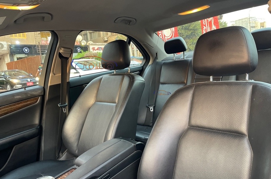 C 180 Mercedes بترولي