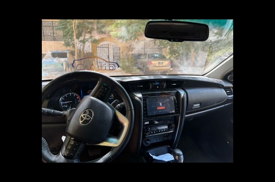 Fortuner Toyota Gray