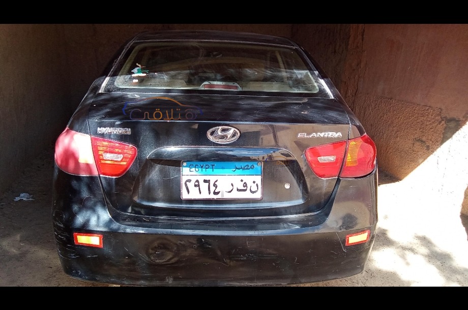 Elantra HD Hyundai أسود