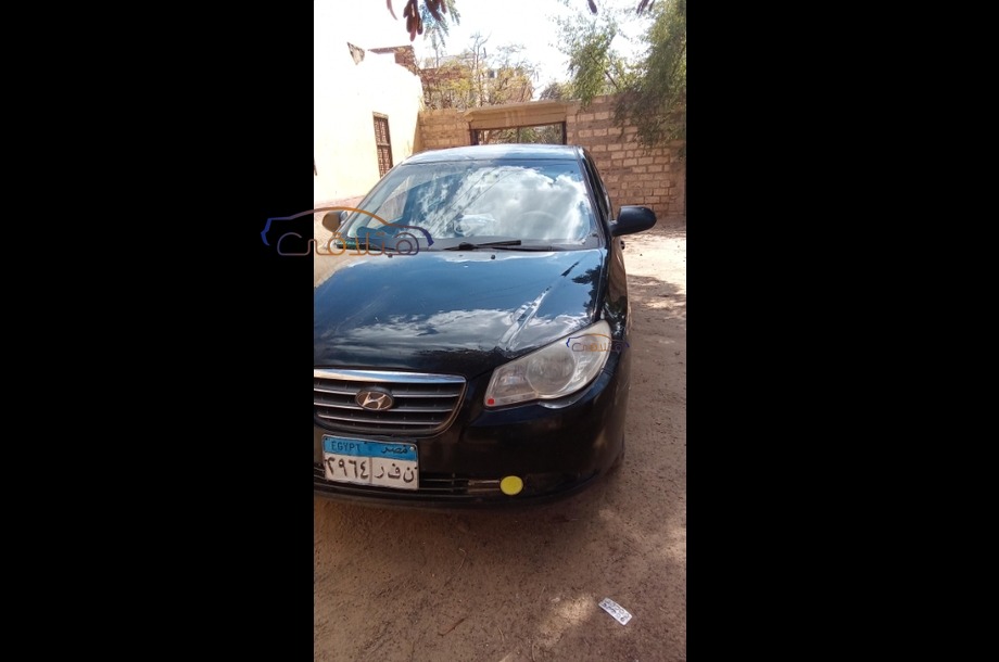Elantra HD Hyundai أسود
