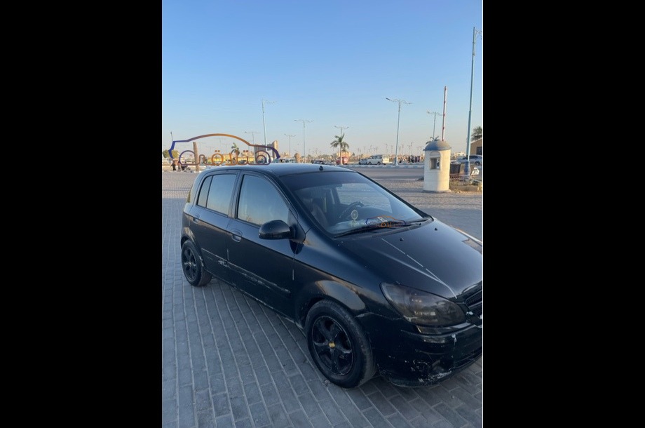 Getz Hyundai أسود