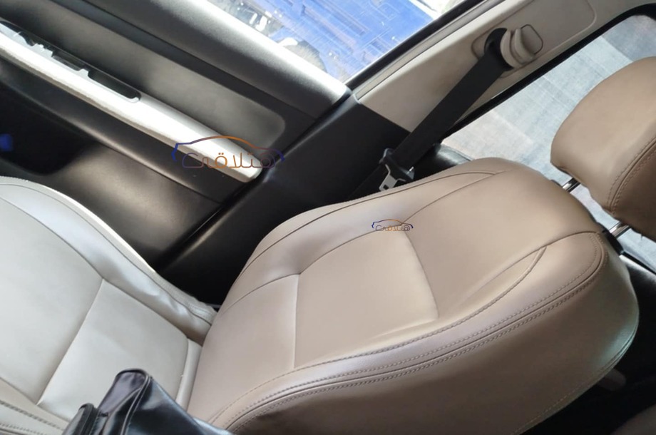 307 SW Peugeot Silver