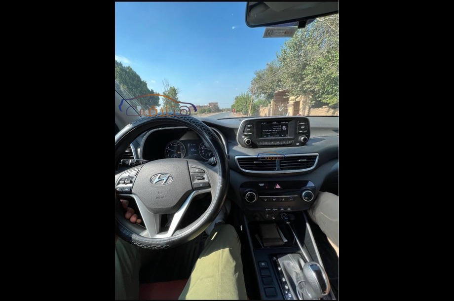 Tucson GDI Hyundai أسود
