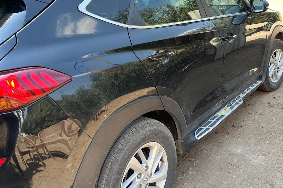 Tucson GDI Hyundai أسود