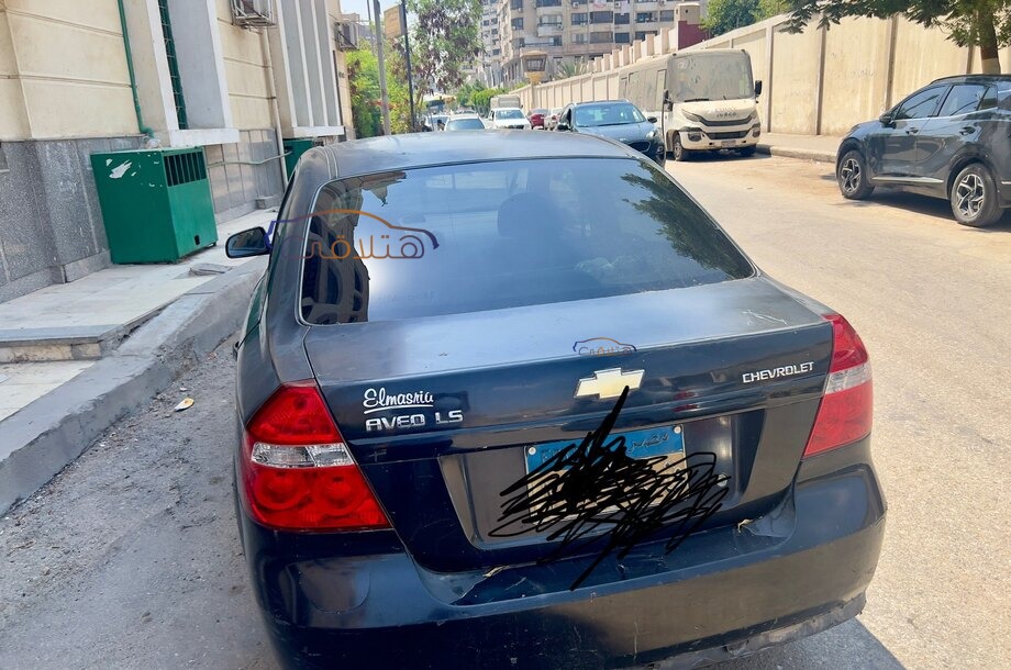 Aveo Chevrolet أسود