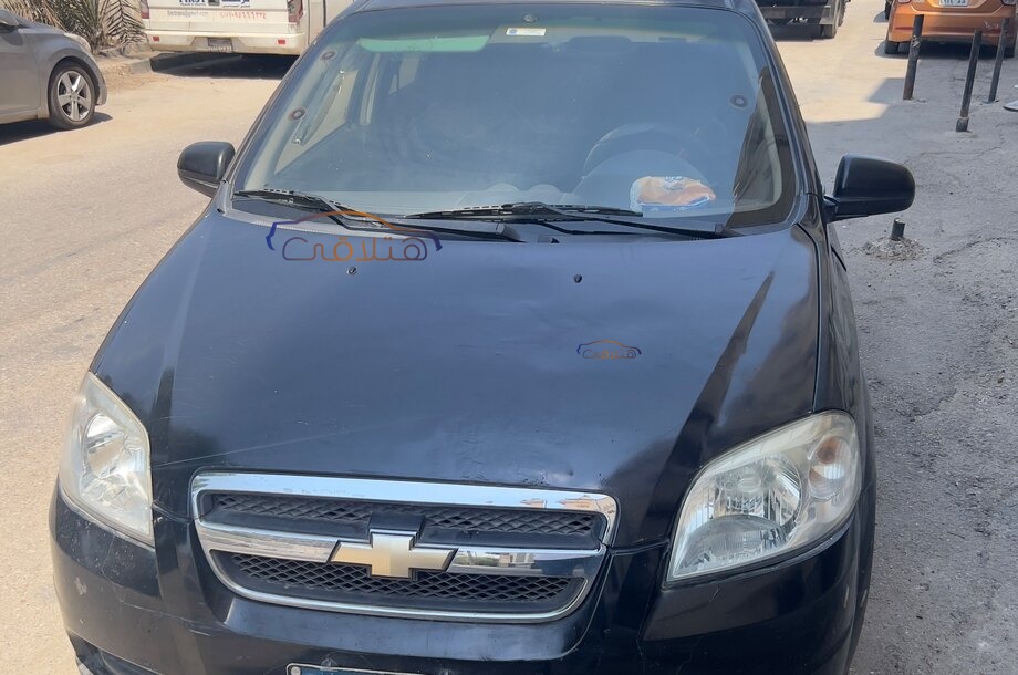 Aveo Chevrolet أسود