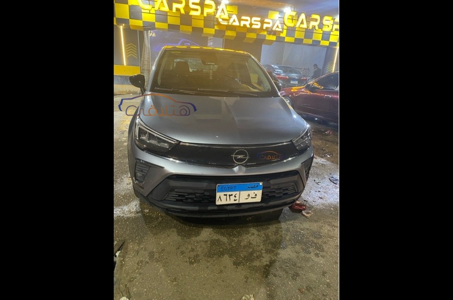Crossland Opel فضي