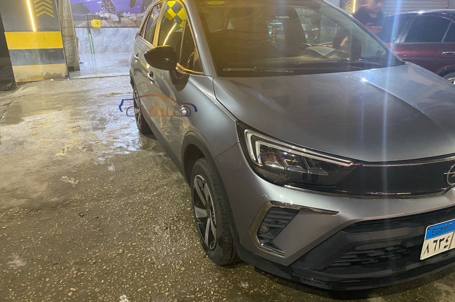 Crossland Opel فضي
