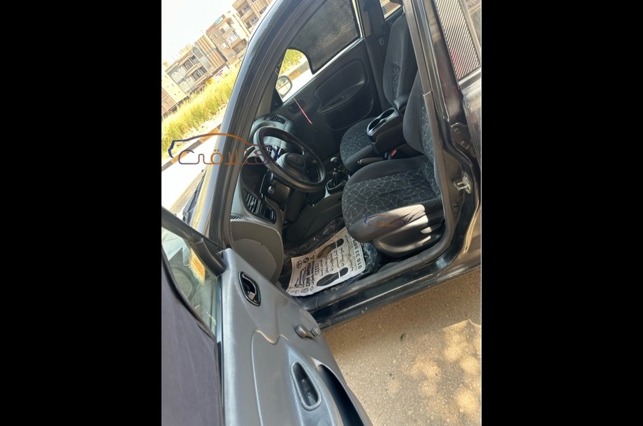 Lanos Chevrolet Dark red