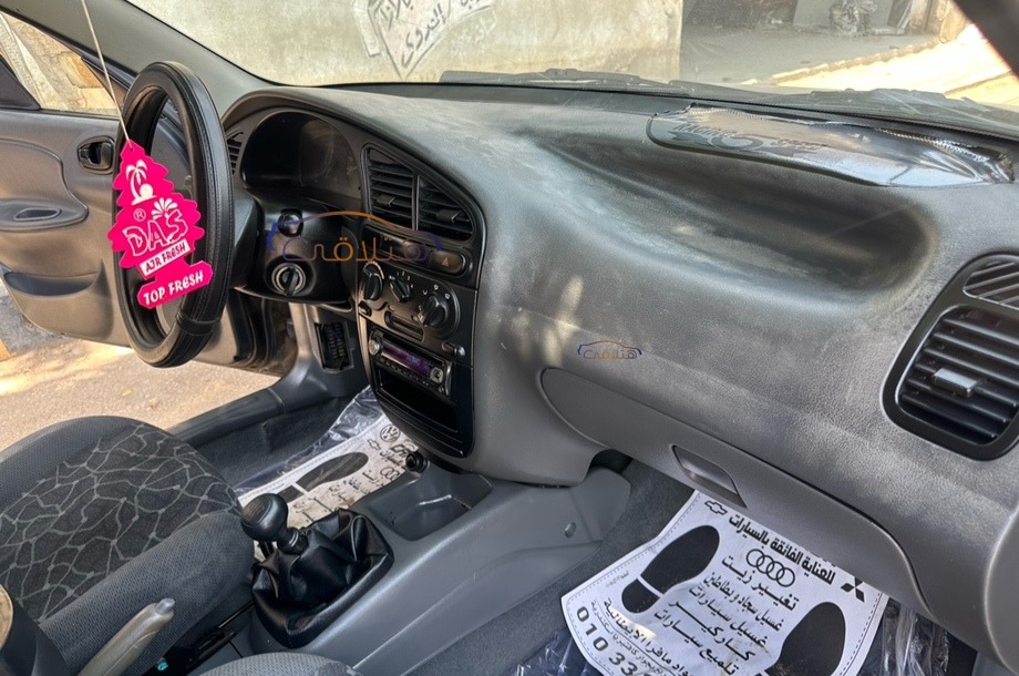 Lanos Chevrolet Dark red