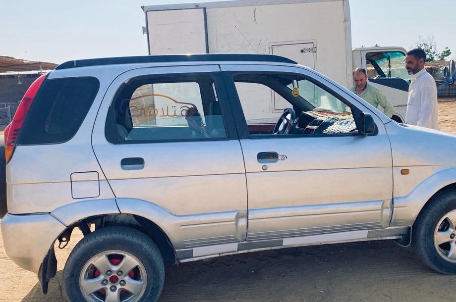 Terios Daihatsu Silver