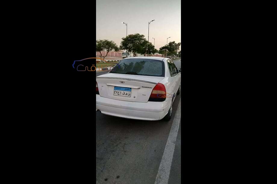 Nubira 2 Daewoo أبيض