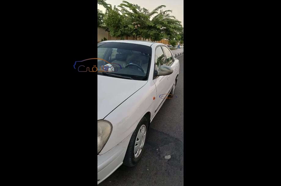 Nubira 2 Daewoo أبيض