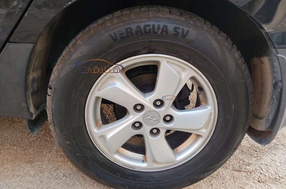 IX 35 Hyundai أسود