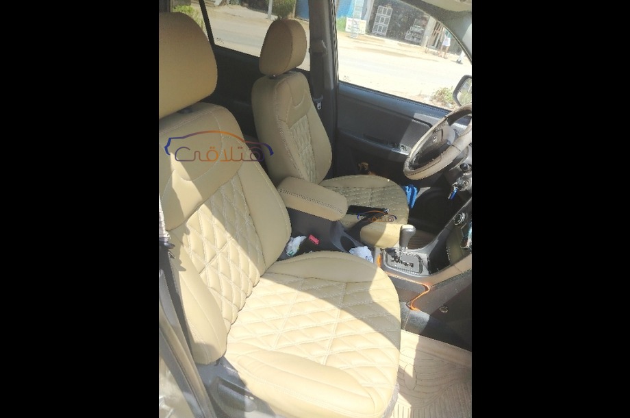 Tiggo 3 Chery ذهبي