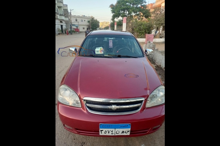 Optra Chevrolet احمر