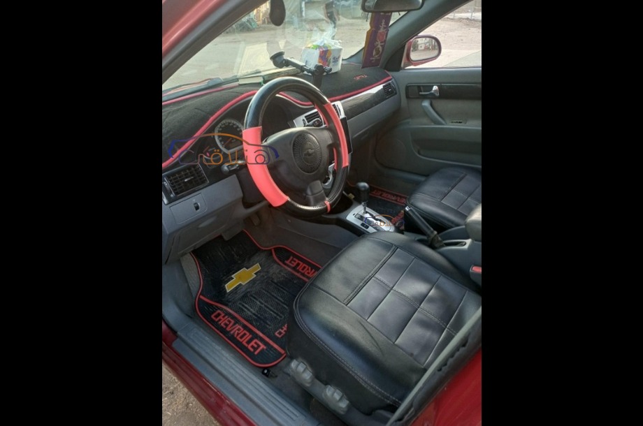 Optra Chevrolet احمر