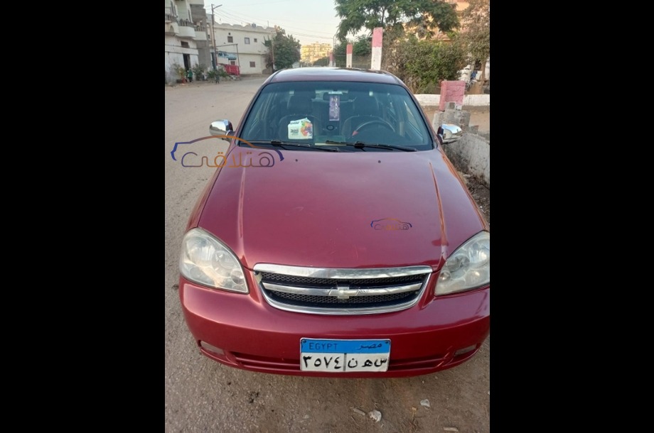 Optra Chevrolet احمر