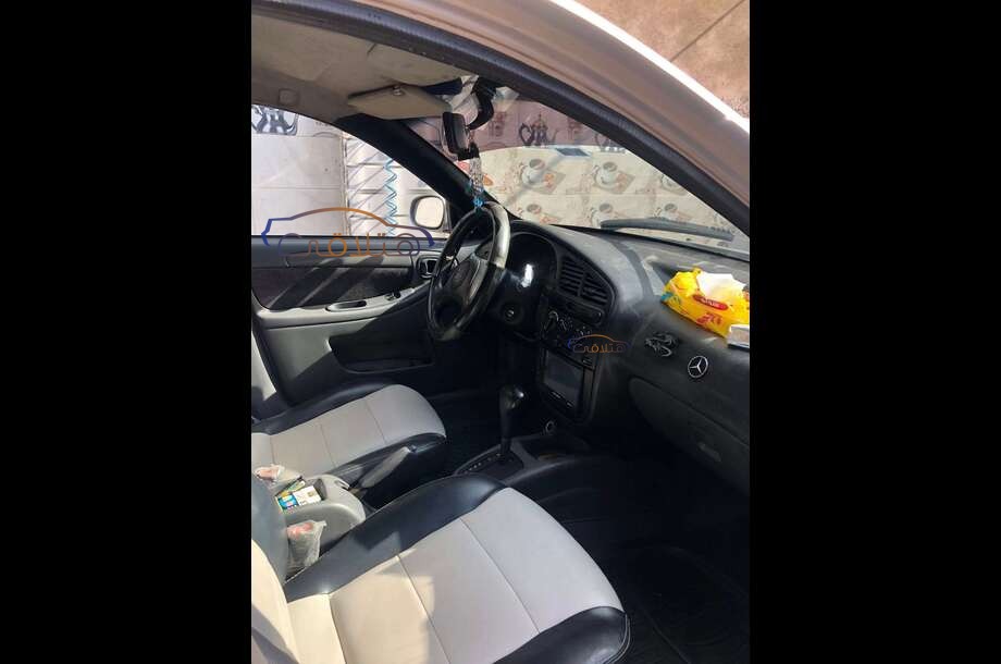 Lanos 2 Daewoo فضي