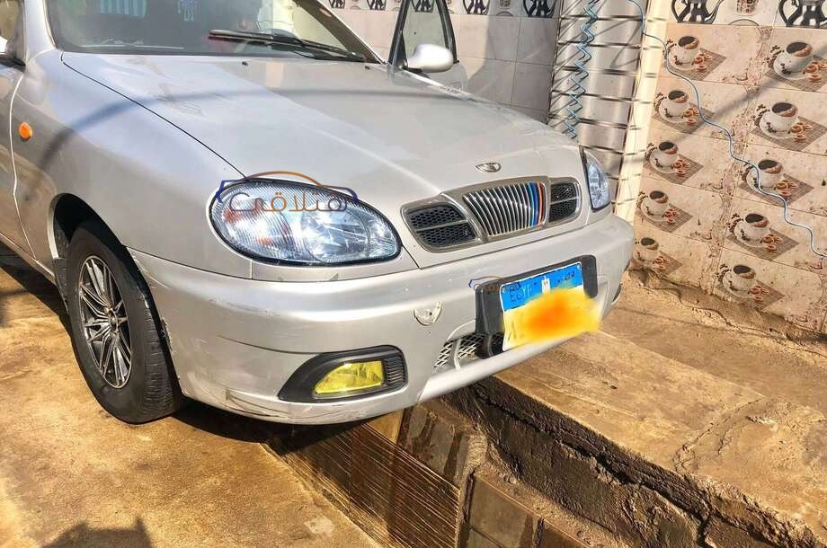Lanos 2 Daewoo فضي
