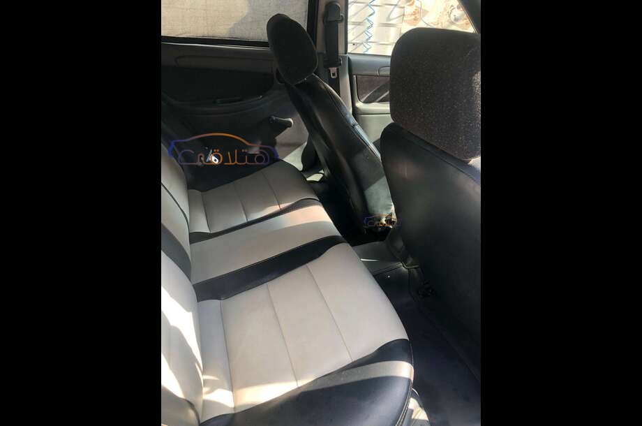 Lanos 2 Daewoo فضي