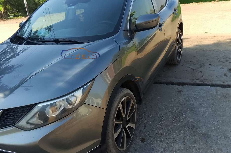 Qashqai Nissan Gray