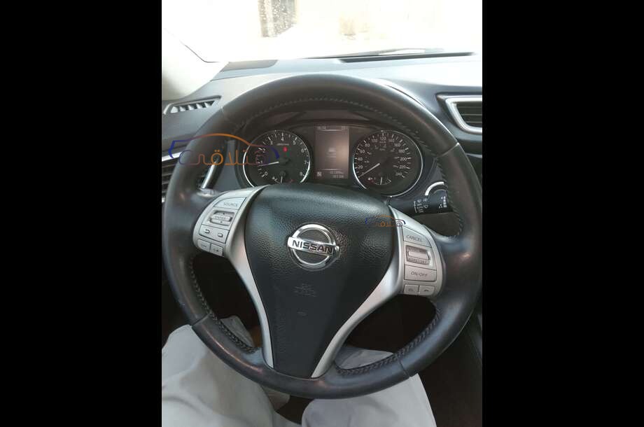 Qashqai Nissan Gray