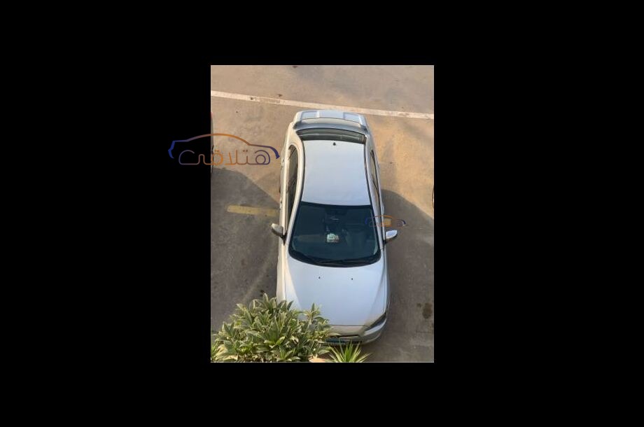 Lancer EX Shark Mitsubishi فضي