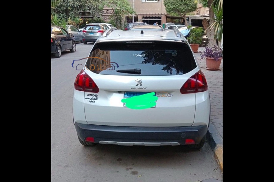 2008 Peugeot أبيض