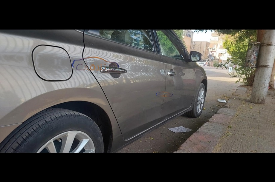 Sentra Nissan Bronze