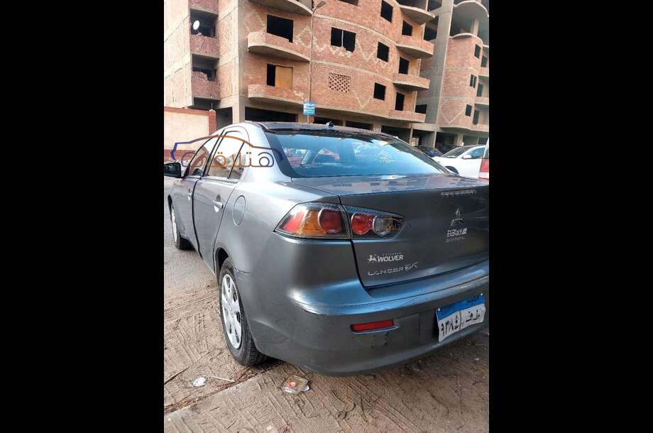 Lancer EX Shark Mitsubishi فضي
