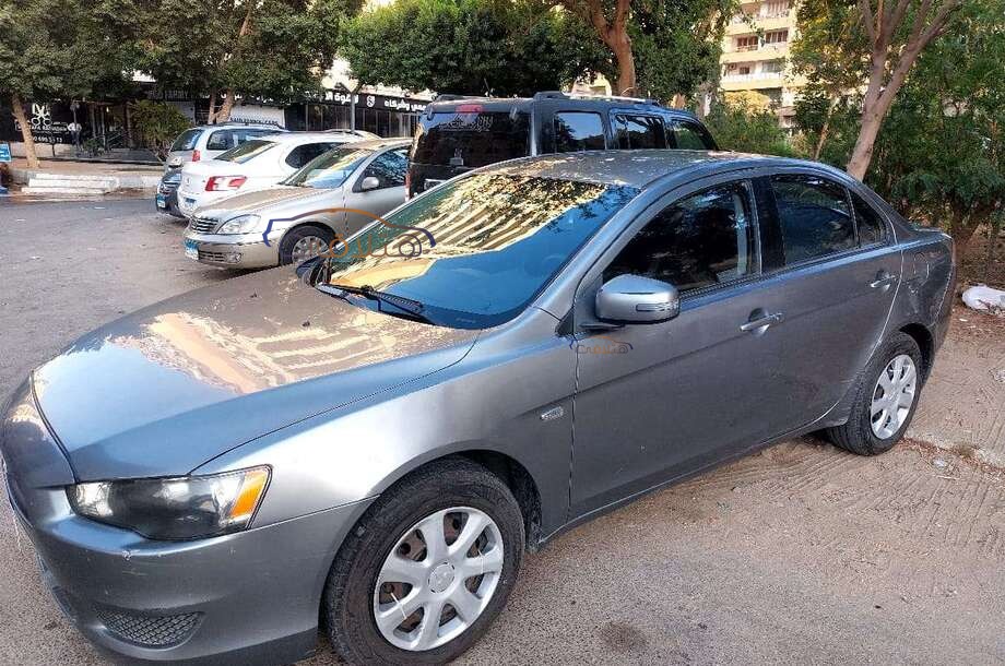 Lancer EX Shark Mitsubishi فضي