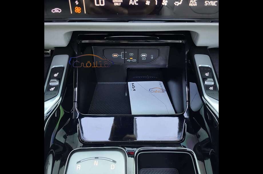 Sorento Kia أسود