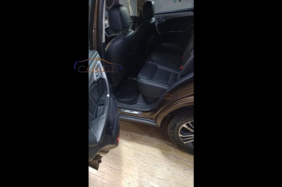Emgrand X7 Geely Brown
