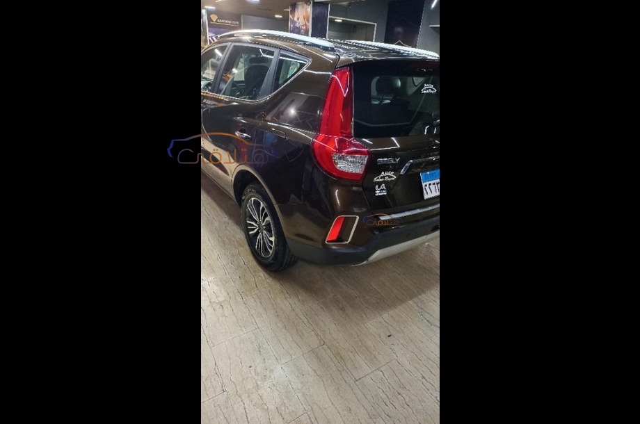 Emgrand X7 Geely Brown