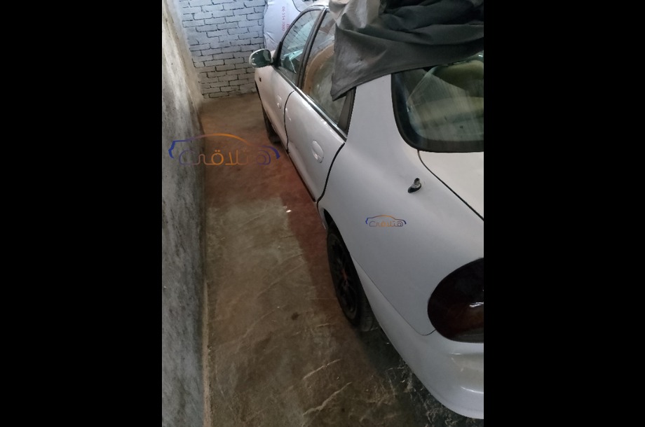 Lanos Daewoo أبيض