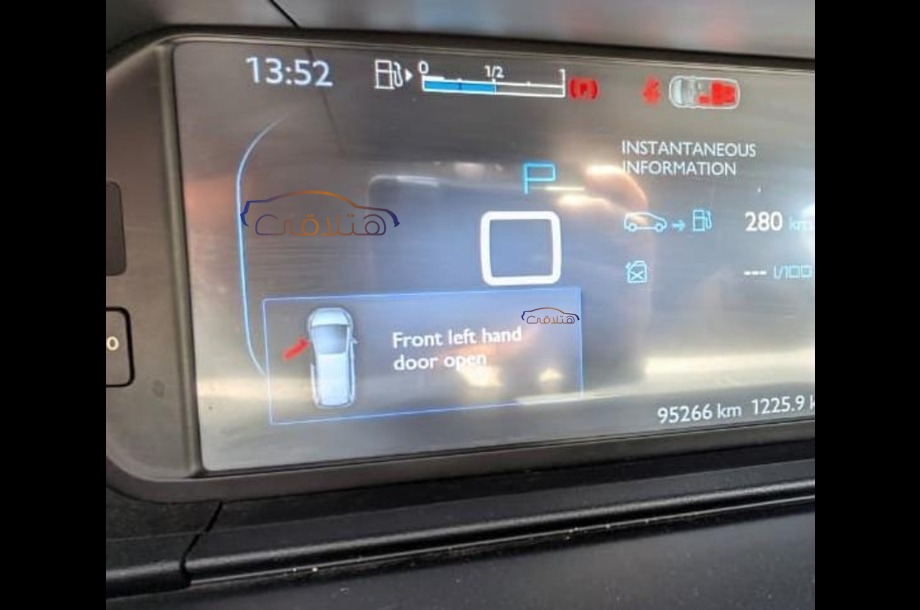 C4 Grand Picasso Citroën فضي