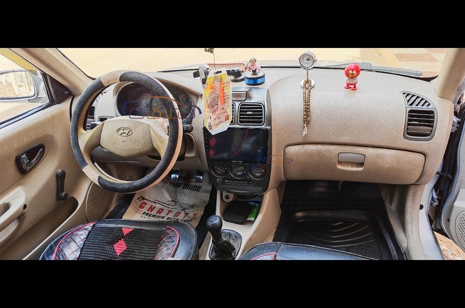 Verna Hyundai Silver