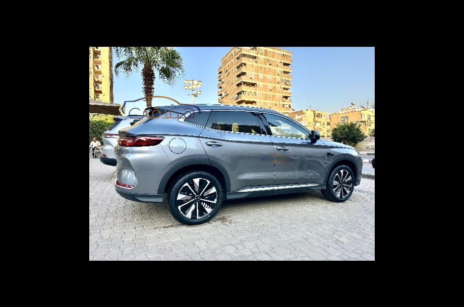 Song Plus Byd فضي