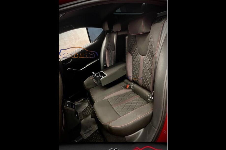 Octavia A8 Skoda احمر