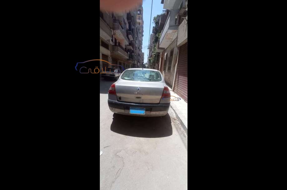 Megane Renault Silver