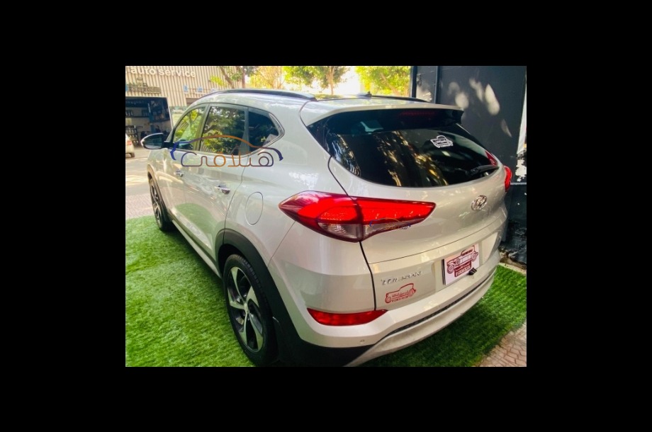 Tucson Hyundai Silver