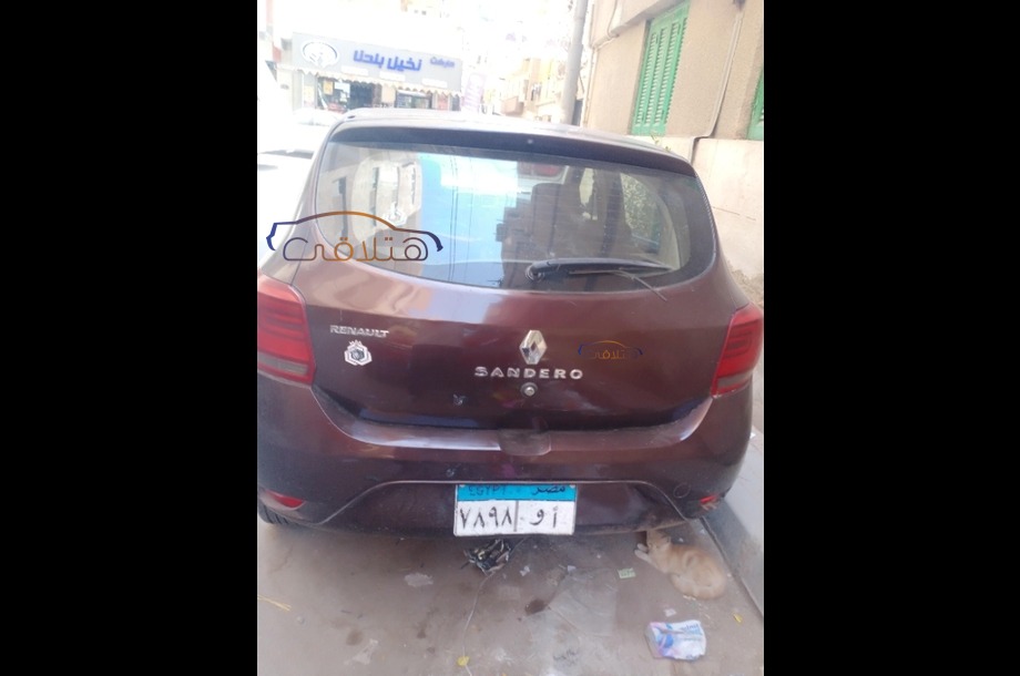 Sandero Renault Eggplant