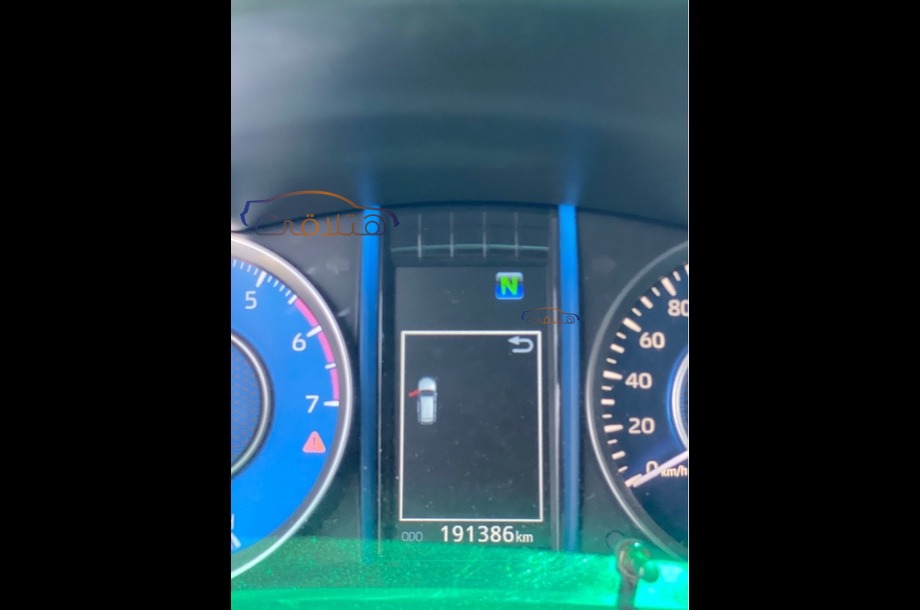 Fortuner Toyota الأزرق الداكن