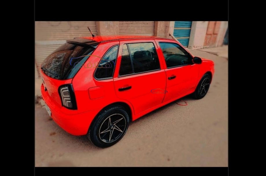 Pointer Volkswagen احمر